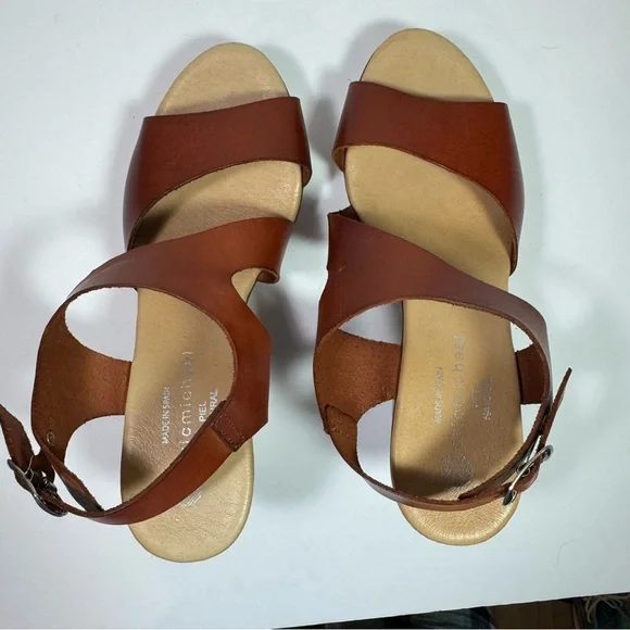 Eric Michael Brown Leather Sandals Size 39 - Picture 7 of 11